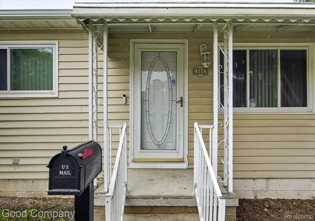 Photo 36 of Single family home for sale at 4176 Kingston St, Dearborn Heights, MI 48125 | MLS# 20261072311 | Listing updated on 2026-10-20