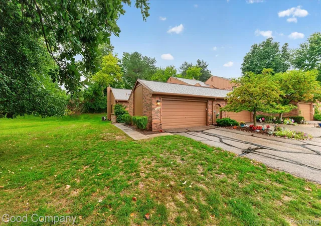 Condo for sale at 1902 Jenny Ln, Rochester Hills, MI 48309 | MLS# 20261072313