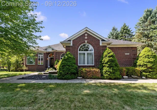 Photo 1 of Single family home for sale at 1132 Wood Trl, Oxford, MI 48371 | MLS# 20261072318 | Listing updated on 2026-09-13