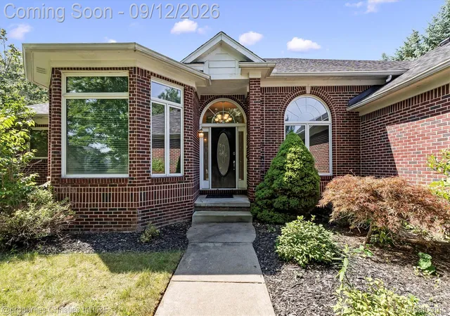 Photo 2 of Single family home for sale at 1132 Wood Trl, Oxford, MI 48371 | MLS# 20261072318 | Listing updated on 2026-09-13