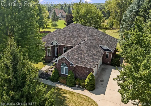 Photo 4 of Single family home for sale at 1132 Wood Trl, Oxford, MI 48371 | MLS# 20261072318 | Listing updated on 2026-09-13