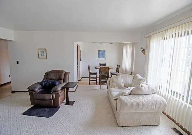 Photo 3 of Condo for sale at 19701 Ridgemont Rd, Saint Clair Shores, MI 48080 | MLS# 58050221136 | Listing updated on 2026-09-11