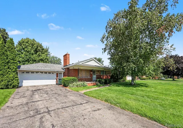 Photo 1 of Single family home for sale at 4331 Montgomery Dr, Shelby Township, MI 48316 | MLS# 20261072320 | Listing updated on 2026-09-09