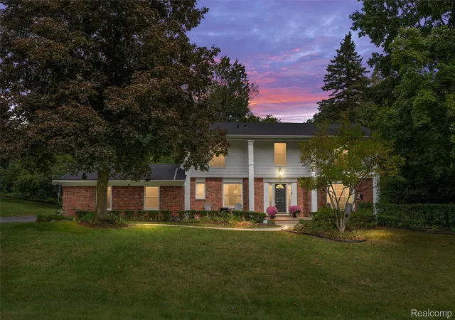 Photo 1 of Single family home for sale at 757 Foxhall Rd N, Bloomfield Hills, MI 48304 | MLS# 20261072323 | Listing updated on 2026-09-14