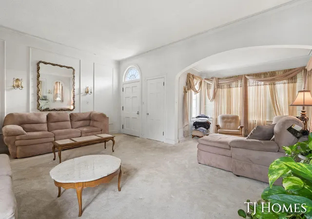 Photo 2 of Single family home for sale at 1587 Peck St, Muskegon, MI 49441 | MLS# 65026047668 | Listing updated on 2026-09-09