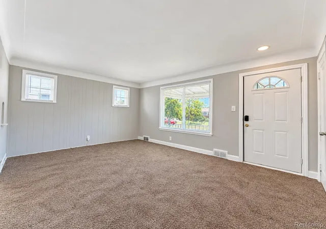 Photo 3 of Single family home for sale at 19707 Concord St, Detroit, MI 48234 | MLS# 20261072341 | Listing updated on 2026-09-09
