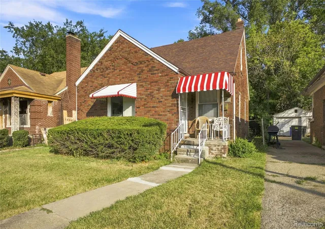 Photo 2 of Single family home for sale at 11053 Flanders St, Detroit, MI 48205 | MLS# 20261072345 | Listing updated on 2026-09-26