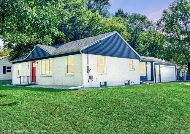 Photo 3 of Single family home for sale at 1821 Nazareth Rd, Kalamazoo, MI 49048 | MLS# 20261072347 | Listing updated on 2026-09-18