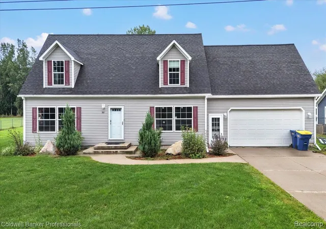 Photo 3 of Single family home for sale at 201 Lyman St, Corunna, MI 48817 | MLS# 20261072353 | Listing updated on 2026-09-14