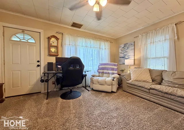 Photo 2 of Single family home for sale at 420 E King St, Owosso, MI 48867 | MLS# 5050221149 | Listing updated on 2026-09-16