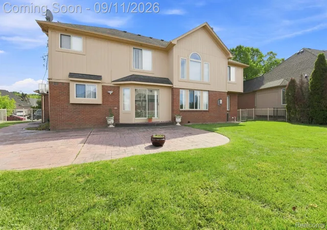 Photo 3 of Single family home for sale at 18779 Sandhurst Dr, Clinton Township, MI 48038 | MLS# 20261072357 | Listing updated on 2026-09-17
