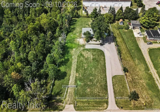 Photo 1 of Single family home for sale at 11260 Lemen Rd, Whitmore Lake, MI 48189 | MLS# 20261072360 | Listing updated on 2026-09-10
