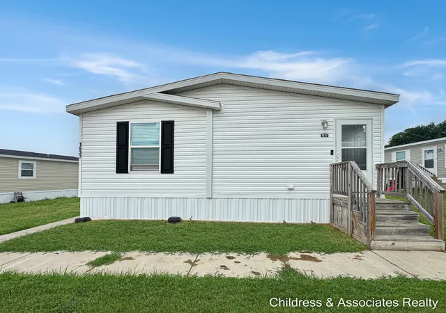 Photo 1 of Single family home for sale at 1637 Candytuft Ct, Albion, MI 49224 | MLS# 65026047695 | Listing updated on 2026-09-14