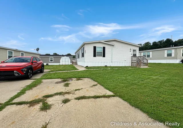 Photo 4 of Single family home for sale at 1637 Candytuft Ct, Albion, MI 49224 | MLS# 65026047695 | Listing updated on 2026-09-14