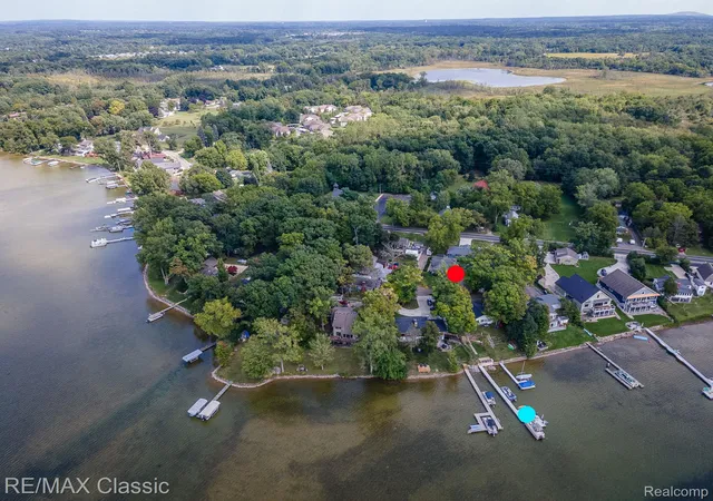 Photo 1 of Single family home for sale at 619 E Shore Dr, Whitmore Lake, MI 48189 | MLS# 20261072373 | Listing updated on 2026-09-11