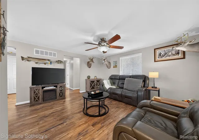 Photo 2 of Single family home for sale at 1505 Wilmot St, West Bloomfield, MI 48324 | MLS# 20261072383 | Listing updated on 2026-09-12