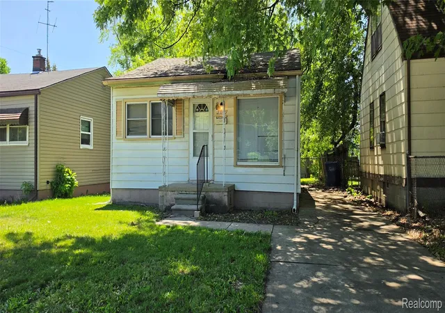 Photo 1 of Single family home for sale at 11332 Republic Ave, Warren, MI 48089 | MLS# 20261072390 | Listing updated on 2026-09-10
