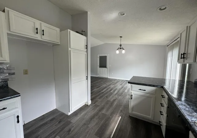 Photo 4 of Single family home for sale at 3668 Laberdee Rd, Adrian, MI 49221 | MLS# 81026047703 | Listing updated on 2026-09-12