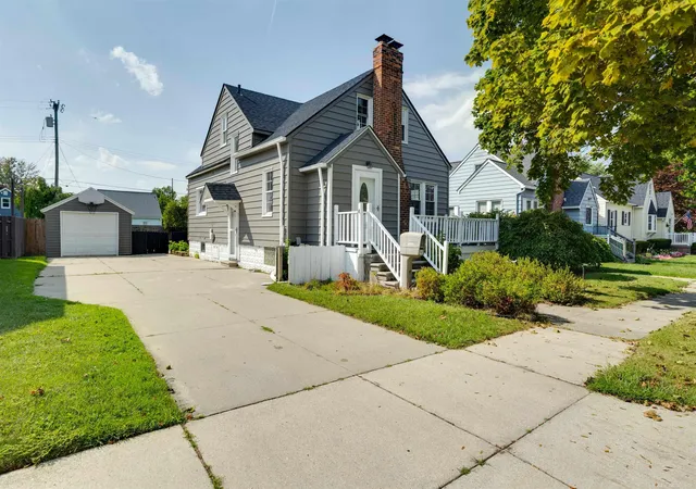 Photo 1 of Sale Pending at 1313 21st Street, Port Huron, MI 48060 | MLS# 58050221164 | Listing updated on 2026-09-15