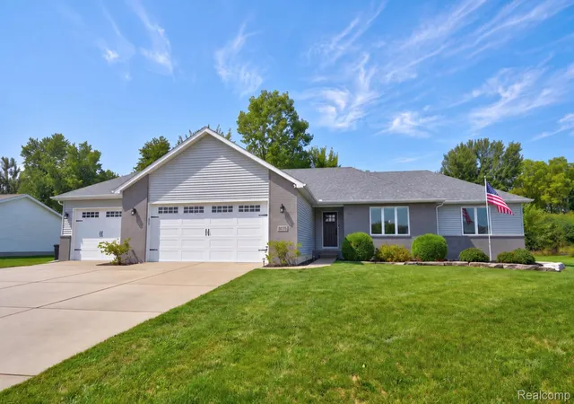 Photo 2 of Single family home for sale at 8035 Steven Pkwy, Mount Morris, MI 48458 | MLS# 20261072408 | Listing updated on 2026-09-26