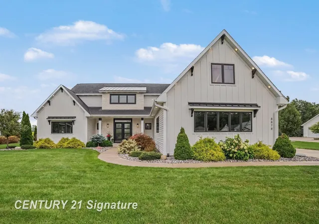 Single family home for sale at 8878 N Meadows Ct, TittabawasseeTownship_Saginaw, MI 48623 | MLS# 61050221172