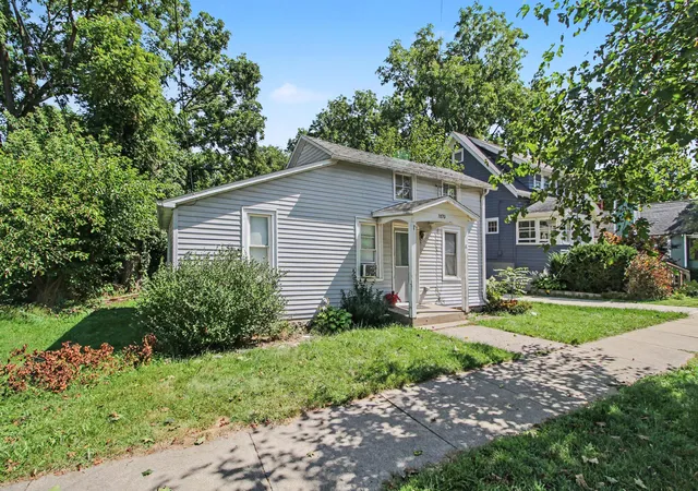 Photo 2 of Single family home for sale at 7870 Forest St, Dexter, MI 48130 | MLS# 81026047724 | Listing updated on 2026-09-11