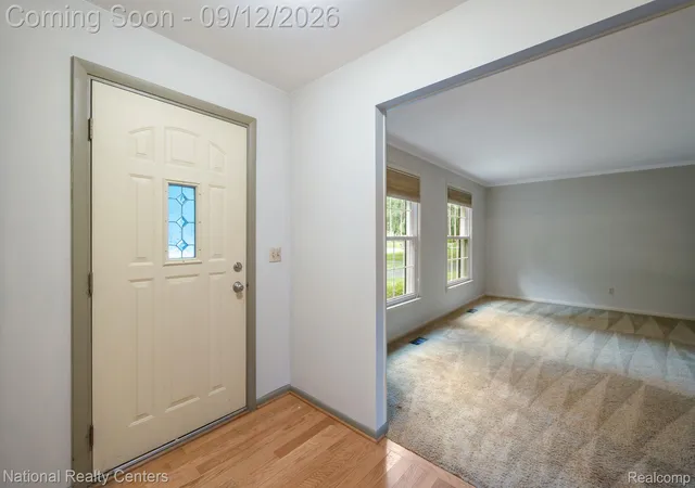 Photo 4 of Single family home for sale at 2074 Pear Tree Ln, Oakland, MI 48363 | MLS# 20261072441 | Listing updated on 2026-09-26