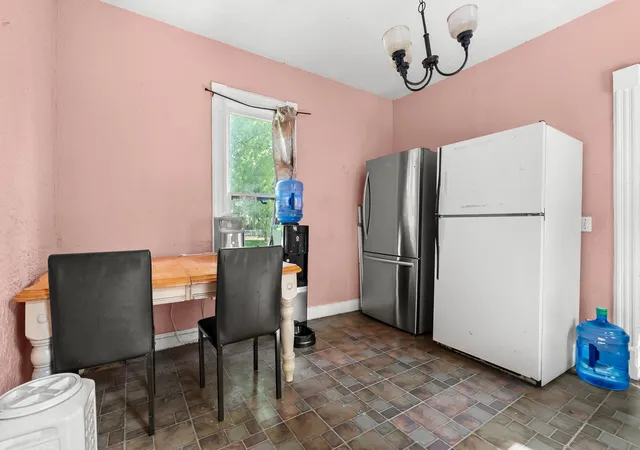Photo 3 of Single family home for sale at 829 Simpson St, Kalamazoo, MI 49007 | MLS# 66026047733 | Listing updated on 2026-09-09