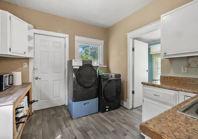 Photo 4 of Single family home for sale at 829 Simpson St, Kalamazoo, MI 49007 | MLS# 66026047733 | Listing updated on 2026-09-09