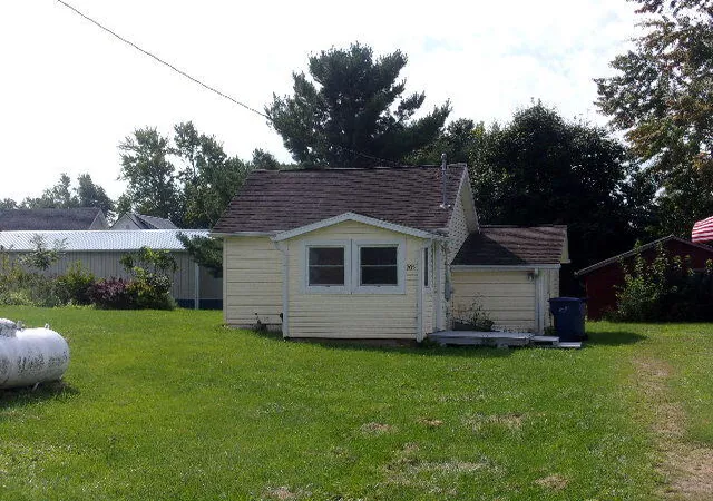 Photo 1 of Single family home for sale at 205 W Center St, Waldron, MI 49288 | MLS# 81026047734 | Listing updated on 2026-10-07
