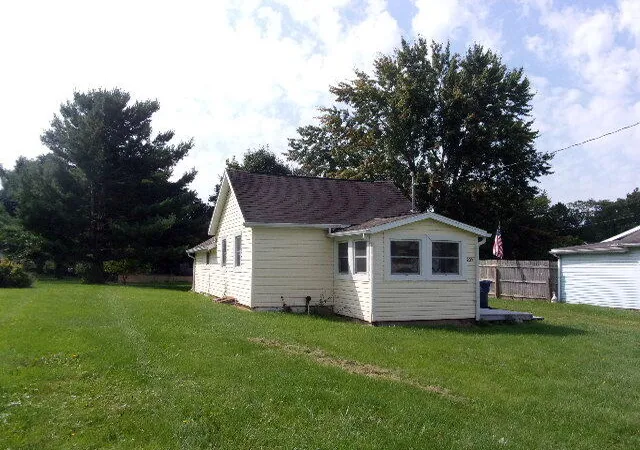 Photo 2 of Single family home for sale at 205 W Center St, Waldron, MI 49288 | MLS# 81026047734 | Listing updated on 2026-10-07