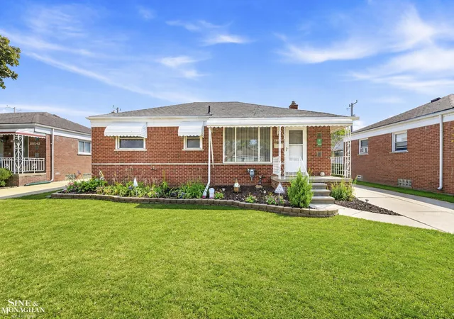 Single family home for sale at 29242 Joan St, Saint Clair Shores, MI 48081 | MLS# 58050221188 | Listing updated on 2026-09-10