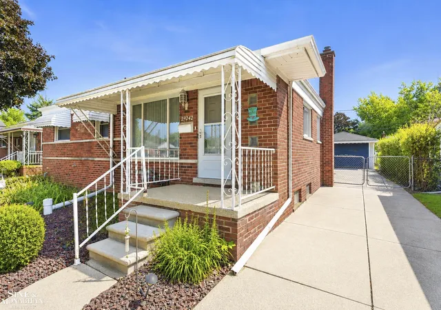 Photo 1 of Single family home for sale at 29242 Joan St, Saint Clair Shores, MI 48081 | MLS# 58050221188 | Listing updated on 2026-09-10
