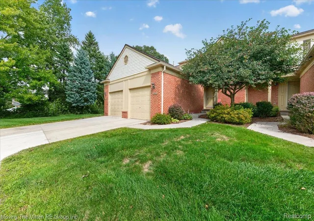 Photo 2 of Condo for sale at 3055 Ailsa Craig Dr, Ann Arbor, MI 48108 | MLS# 20261072455 | Listing updated on 2026-09-11