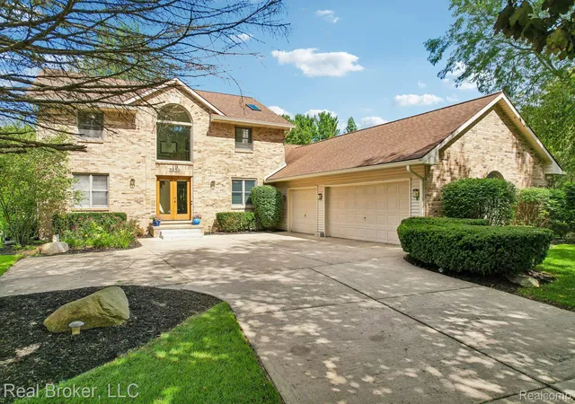 Single family home for sale at 3630 Car Dr, Commerce Township, MI 48382 | MLS# 20261072459