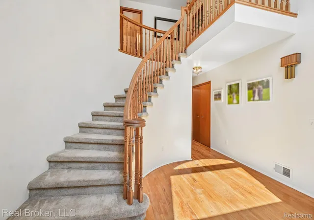 Photo 4 of Single family home for sale at 3630 Car Dr, Commerce Township, MI 48382 | MLS# 20261072459 | Listing updated on 2026-09-13