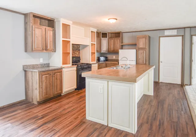 Photo 3 of Single family home for sale at 260 E Garfield Ave #Lot 137, Coldwater, MI 49036 | MLS# 62026047748 | Listing updated on 2026-09-10