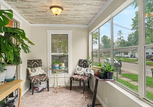Photo 1 of Single family home for sale at 212 N East Ave, Battle Creek, MI 49017 | MLS# 66026047752 | Listing updated on 2026-09-09