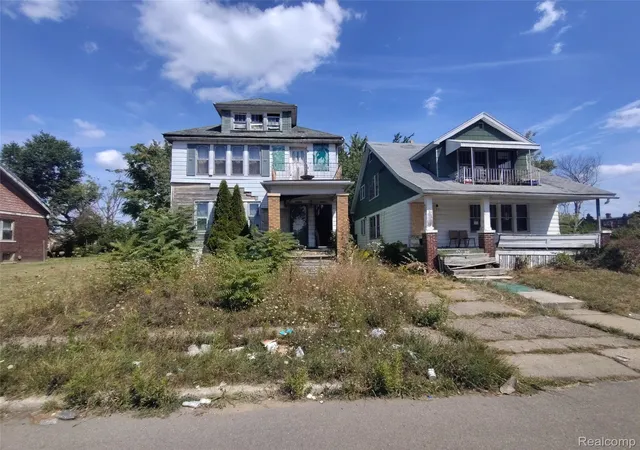 Photo 4 of Single family home for sale at 14223 Glenwood St, Detroit, MI 48205 | MLS# 20261072483 | Listing updated on 2026-09-28