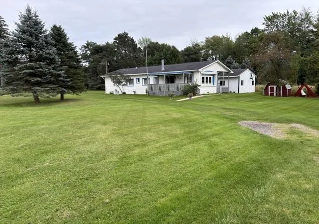 Photo 3 of Single family home for sale at 509 Bridge St, East Tawas, MI 48730 | MLS# 77080073341 | Listing updated on 2026-09-12
