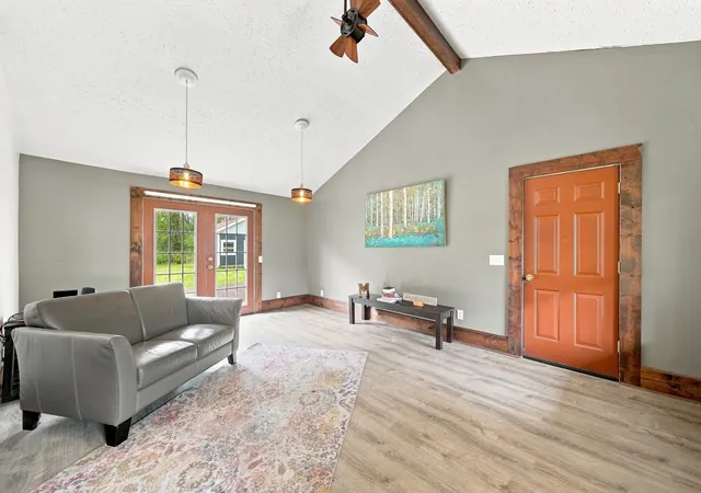 Photo 4 of Single family home for sale at 3221 N Four Mile Rd, Traverse City, MI 49686 | MLS# 78080073342 | Listing updated on 2026-09-17