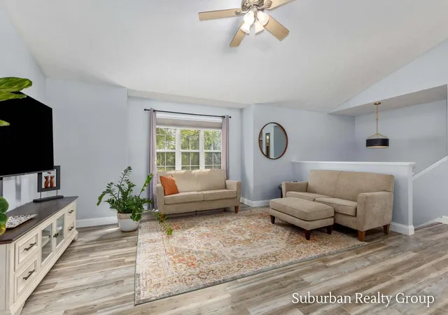 Photo 4 of Single family home for sale at 6379 Sheldon Dr, Hudsonville, MI 49426 | MLS# 65026047758 | Listing updated on 2026-09-14