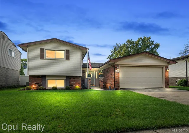 Photo 1 of Single family home for sale at 43615 Arlington Rd, Canton, MI 48187 | MLS# 20261072490 | Listing updated on 2026-09-19