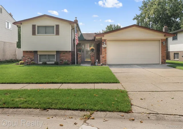 Photo 2 of Single family home for sale at 43615 Arlington Rd, Canton, MI 48187 | MLS# 20261072490 | Listing updated on 2026-09-19