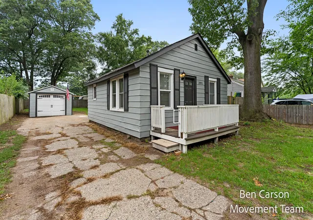Photo 2 of Single family home for sale at 2891 Bailey St, Norton Shores, MI 49444 | MLS# 71026047769 | Listing updated on 2026-09-09