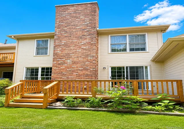 Photo 2 of Condo for sale at 39656 Village Run Dr, Northville, MI 48168 | MLS# 20261072512 | Listing updated on 2026-09-18