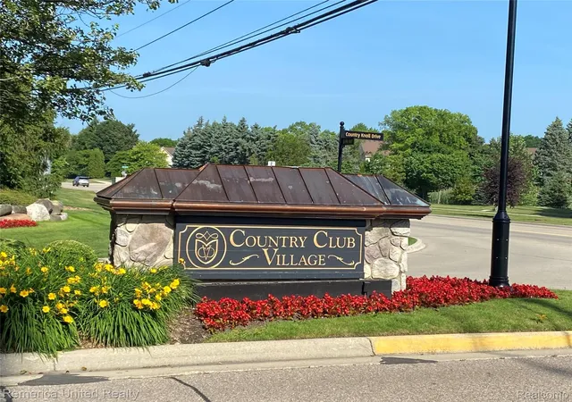 Photo 4 of Condo for sale at 39656 Village Run Dr, Northville, MI 48168 | MLS# 20261072512 | Listing updated on 2026-09-18