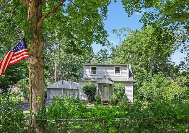 Photo 3 of Single family home for sale at 10624 Borgman Ave, Van Buren Township, MI 48111 | MLS# 81026047775 | Listing updated on 2026-09-11