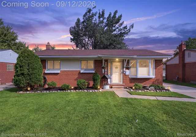 Photo 1 of Sale Pending at 31214 Birchwood St, Westland, MI 48186 | MLS# 20261072516 | Listing updated on 2026-09-14