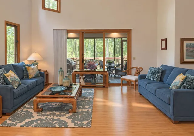 Photo 3 of Single family home for sale at 1207 Forest Ln, Mount Pleasant, MI 48858 | MLS# 79080073351 | Listing updated on 2026-09-12